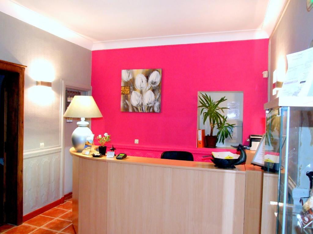 Logis Hotel L'Occitan 2 Etoiles Gaillac Εξωτερικό φωτογραφία